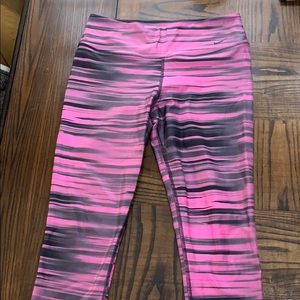 Dri-fit NIKE Capri pants size medium